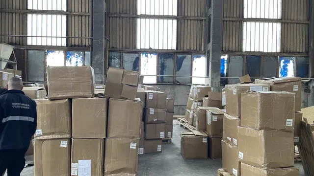 60 000 „маркови“ дрехи спряни по пътя към Европа