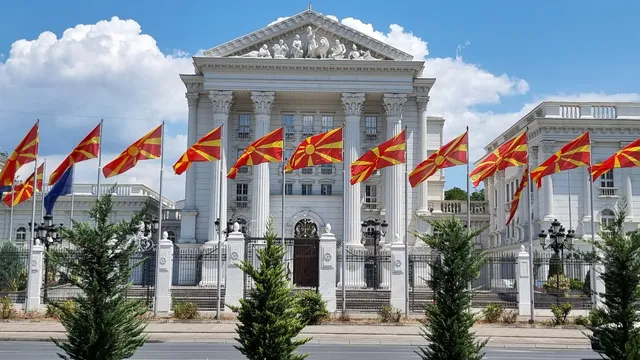 Северна Македония е под хибридна обсада от Сърбия и Русия