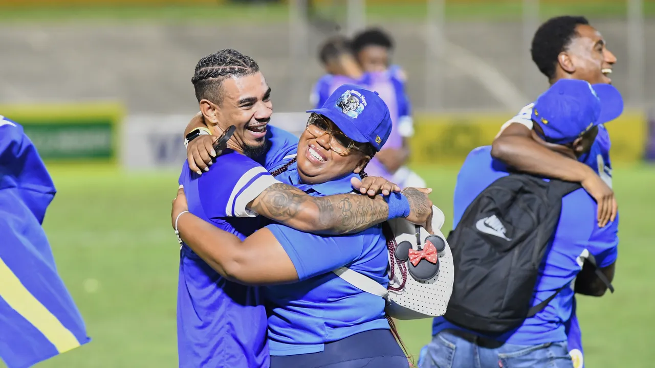 Кюрасао, с 156 хил. души население, се класира за Световното по футбол