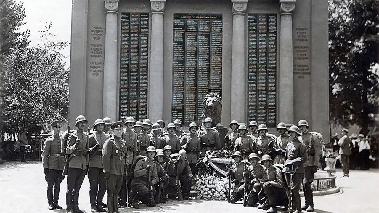 Забрави ли Столична община за Мемориала на първи и шести пехотен полк