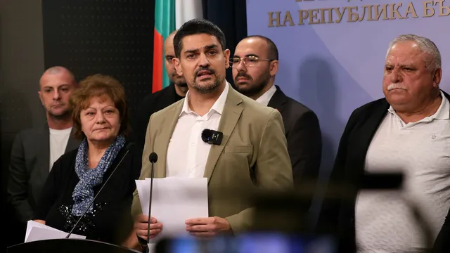 МЕЧ и "Възраждане" с критика към Киселова заради референдума за еврото