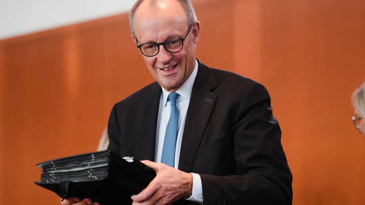 Мерц: Германия ще изпрати на Украйна ракети с далечен обсег