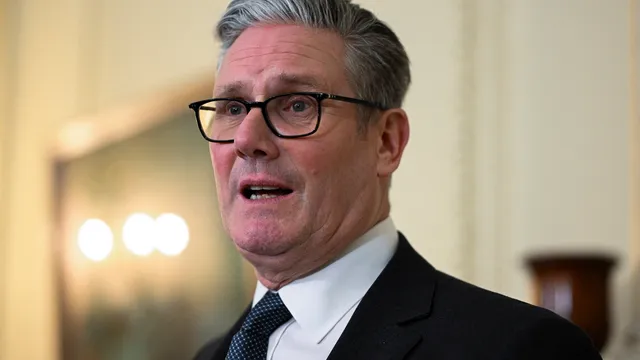 Предбюджетният хаос вещае проблеми за Стармър