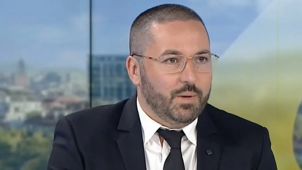 Бащата на Сияна даде на Галина Захарова петиция с 22 109 подписа с искане за оставката ѝ