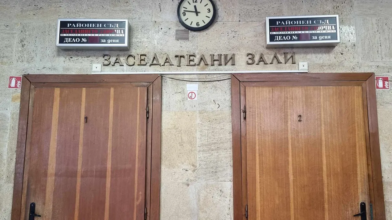 Условна присъда за бивш кмет, съставил фалшив документ