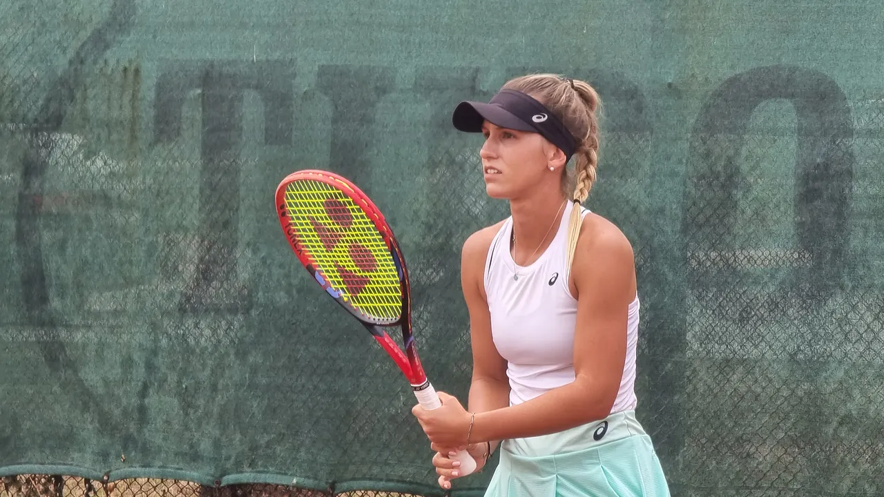 Български тенис пробив в САЩ: Топалова е на полуфинал