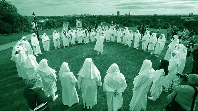 Изповед от Ада: Как спасих дъщеря си от лапите на сектата в последния момент