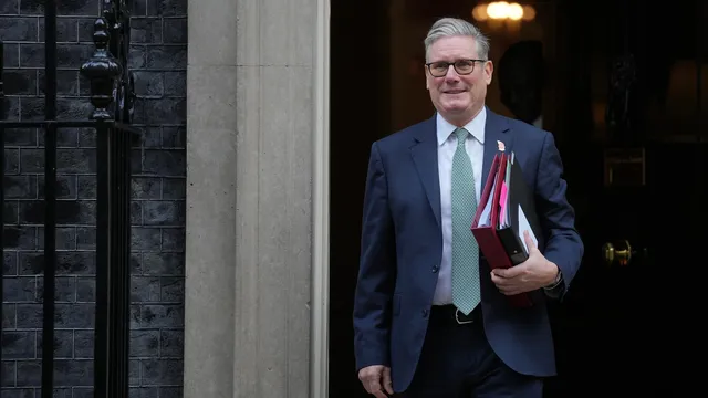 Британският премиер разговаря със Зеленски и с Тръмп, относно мирния план за Украйна