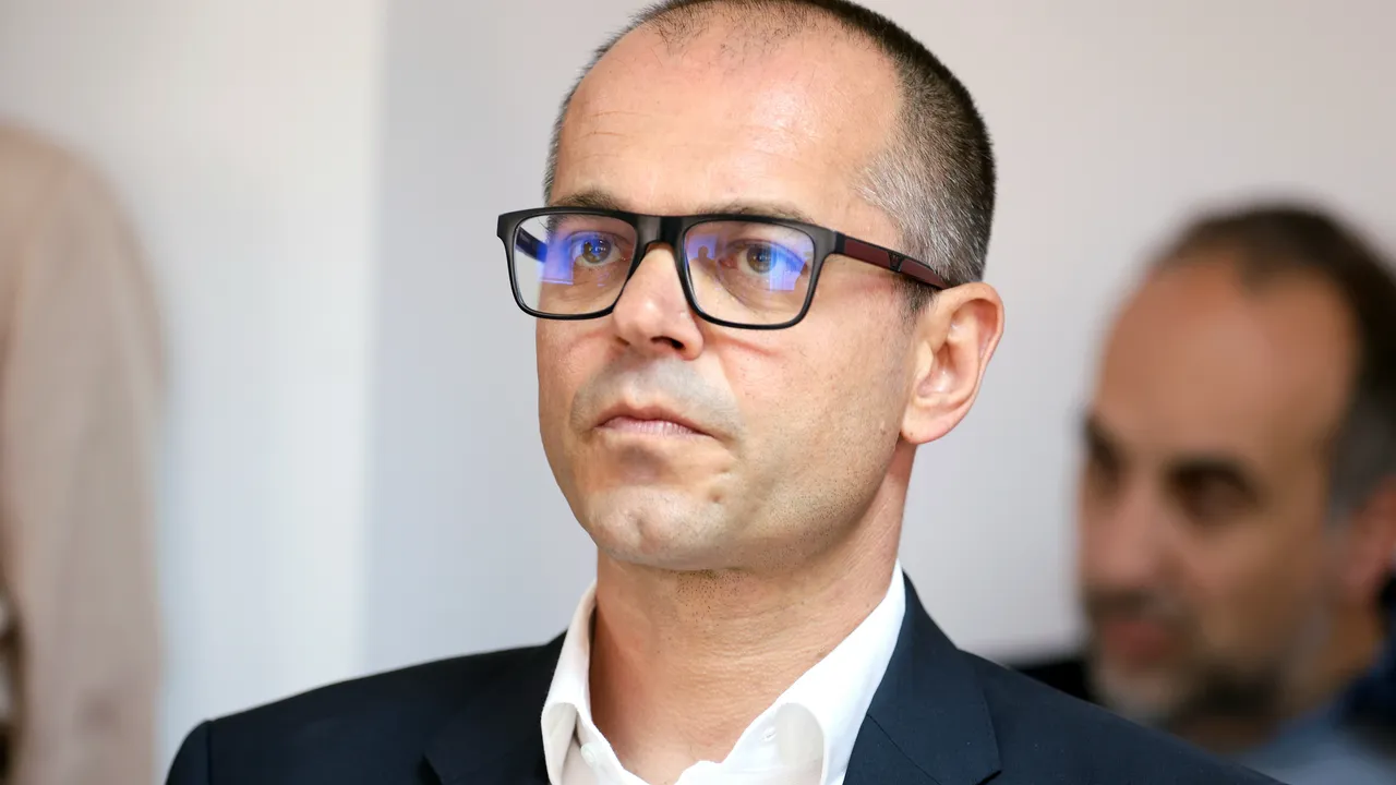 КЗП: Новите цени за паркиране в София може да не влязат в сила от 5 януари