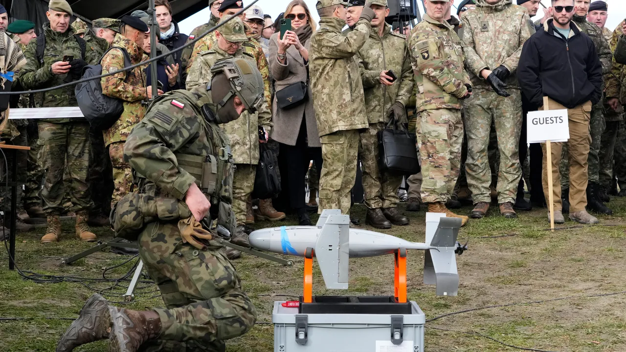 Нидерландски военни свалиха дронове над ядрена база на НАТО