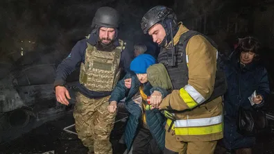 Нови руски удари над Харков по време на преговори