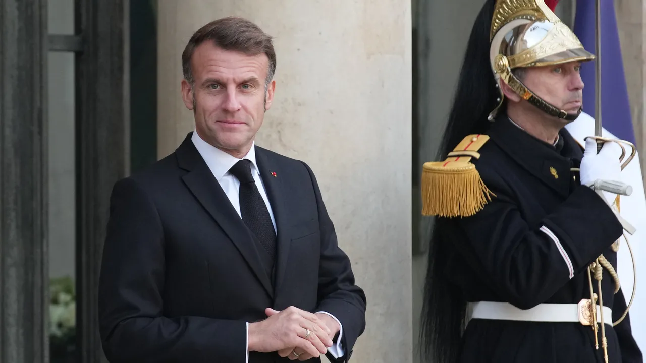 Le Figaro: Париж обмисля връщане на доброволната военна служба