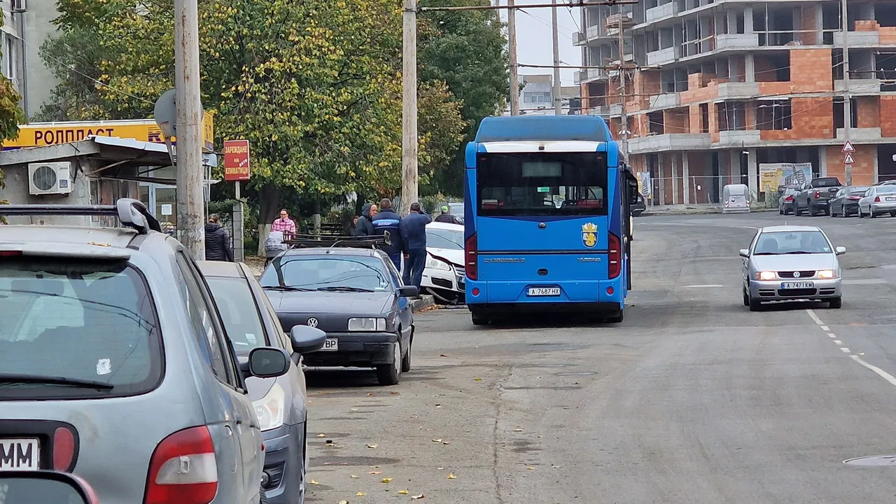 В Хасково: Турски автобус удари мъж на пешеходна пътека