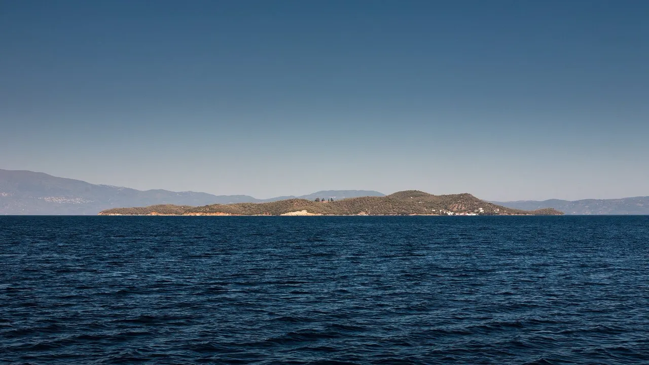 Трикери – спокоен остров с обезпокоителна история