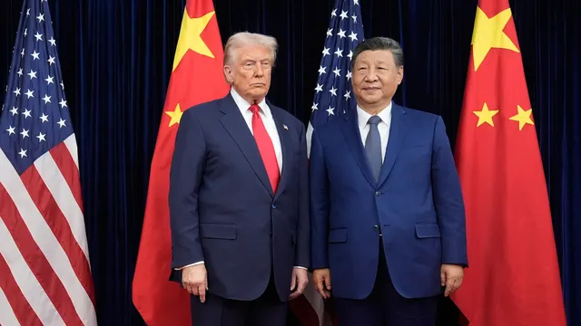 Белия дом потвърди, че Тръмп е провел разговор със Си Дзинпин