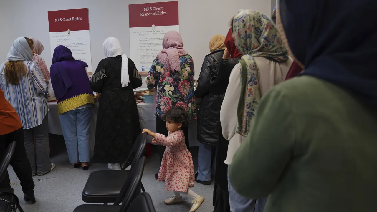 Администрацията на Тръмп започва ревизия на бежанците от периода на Байдън