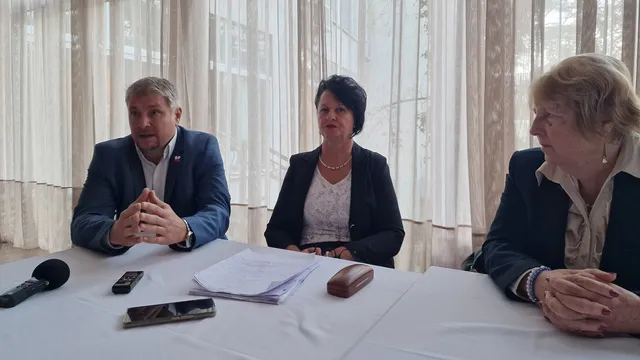 Д-р Драгомир Иванов: Трябва строг контрол върху антибиотиците