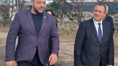Министър Иванов: Има много нарушения на речните корита