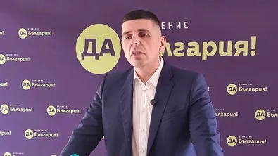 Мирчев: Борисов е пешката във войната на Пеевски срещу средната класа