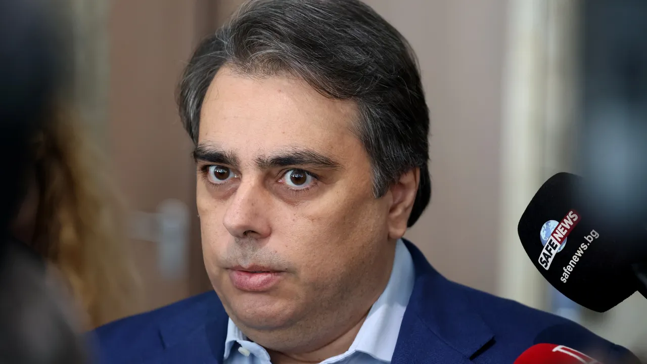 Нахлуване и скандал: Асен Василев прекъсна бюджетната комисия (ВИДЕО)