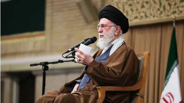 Бивш разузнавач на ЦРУ: Режимът в Иран е слаб, но готов да се бори докрай