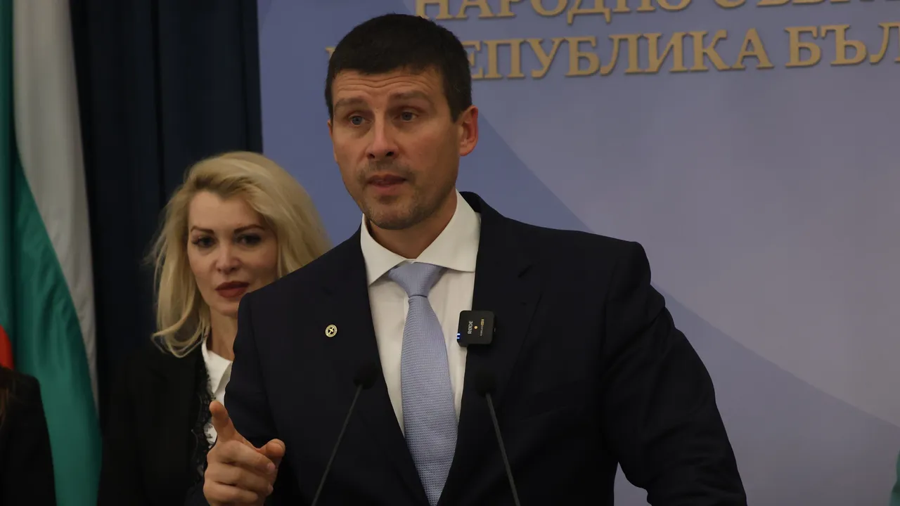 Ивелин Михайлов: Задържан е счетоводителят ми