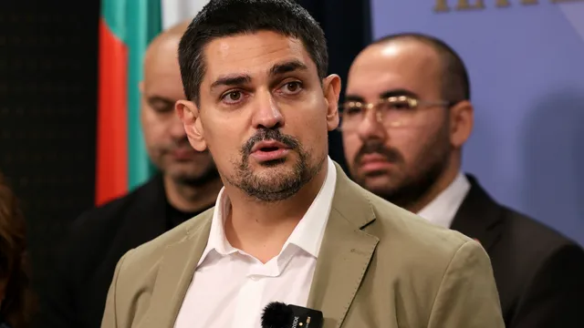 Радостин Василев: За всички е ясно, че Ивелин Михайлов е мошеник