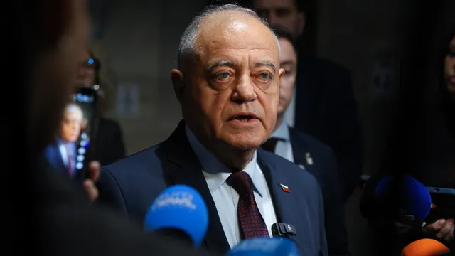 Атанас Атанасов: Премиерът и финансовият министър да оттеглят бюджета още днес