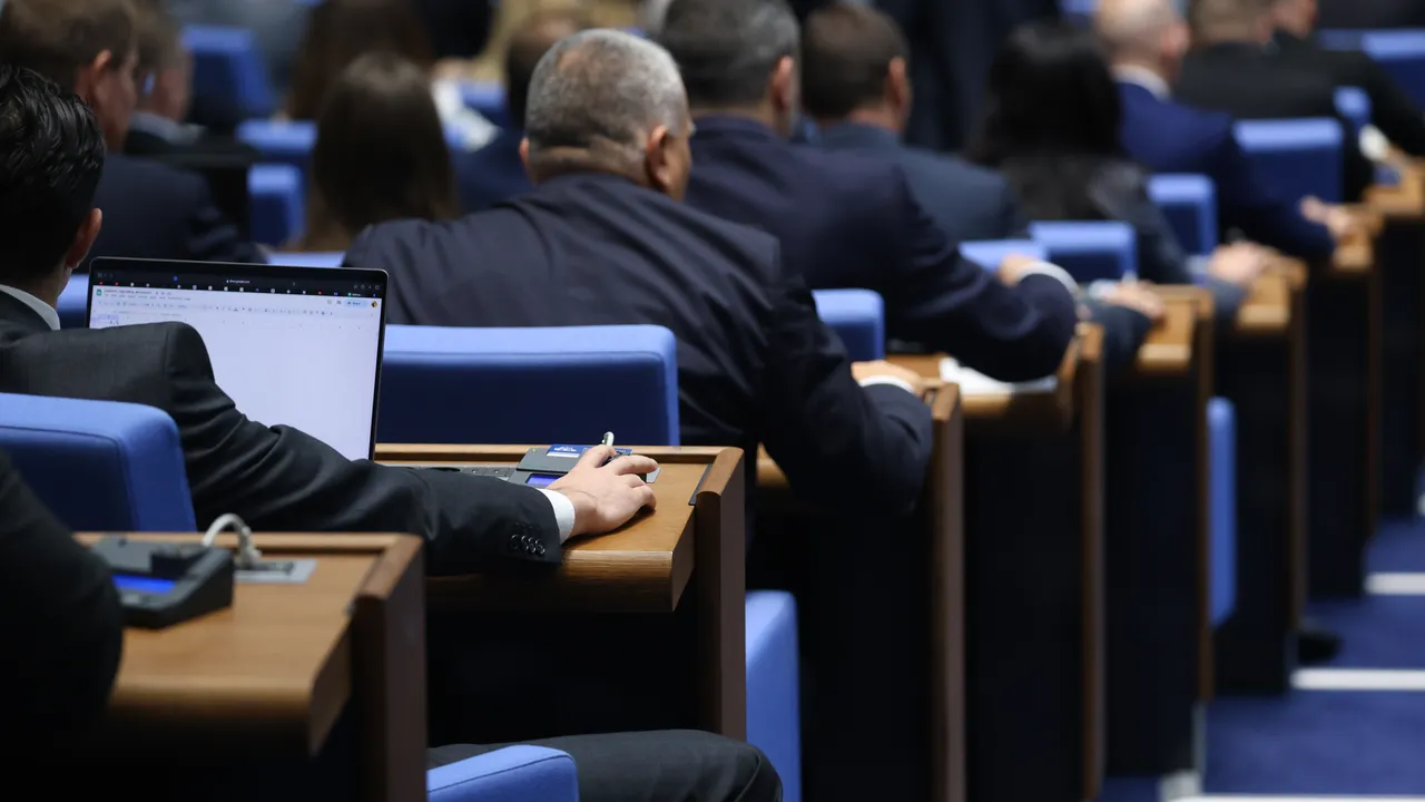 НС прие нов праг на ДДС за малкия бизнес