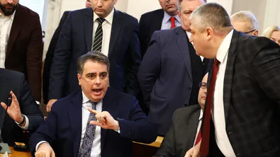 Асен Василев: Трябва нова макрорамка за Бюджета