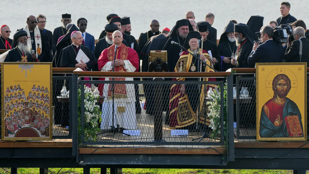 Папа Лъв XIV и патриарх Вартоломей I в обща молитва за единство