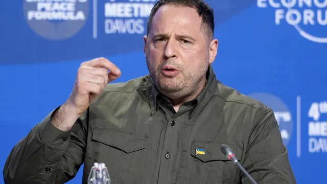 Зеленски обмисля кой да замести началника на кабинета му