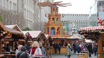 Германия откри коледните базари под засилен контрол
