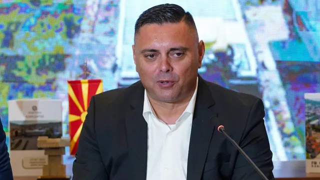 Трима обвинени за заплахи към кмета на Кавадарци – сред тях и български гражданин