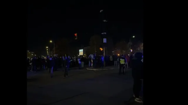 "Оставка" и под прозорците на ГЕРБ (ВИДЕО)