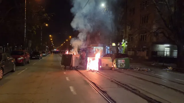 Цяла нощ почистваха София след безредиците по време на протеста