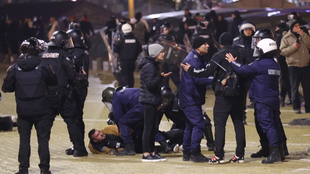 Катя Сунгарска: Хоспитализирани са 10 човека след снощните безредици