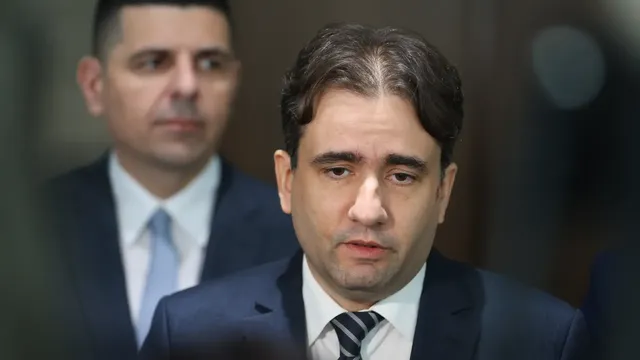 Божидар Божанов поиска "оставка, избори и санитарен коридор"