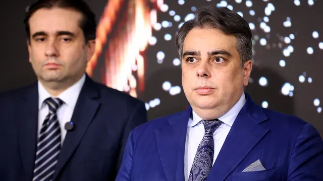 ПП-ДБ внасят вота на недоверие в петък