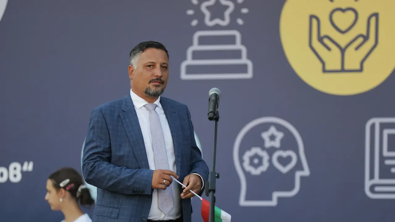 Кметът на „Изгрев“: Никакъв проблем да издържим кризата с боклука