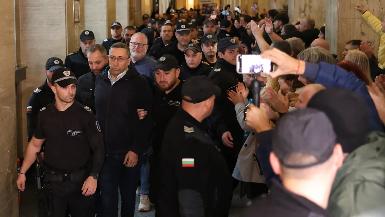 „Исторически парк“: Съдът остави в ареста петима от седмината обвиняеми