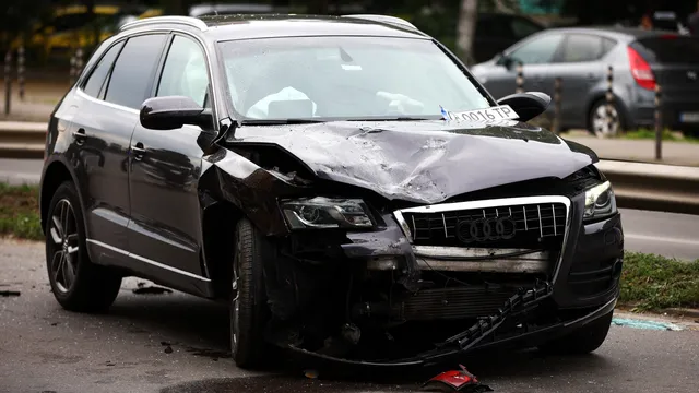 17 пострадали при катастрофи и 29 потушени пожара за денонощие