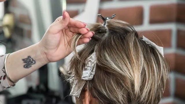 МЗ въвежда алергичен тест преди боядисване в салоните