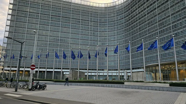 Седем държави от ЕС настояват за незабавно използване на руските замразени активи за финансиране на Украйна