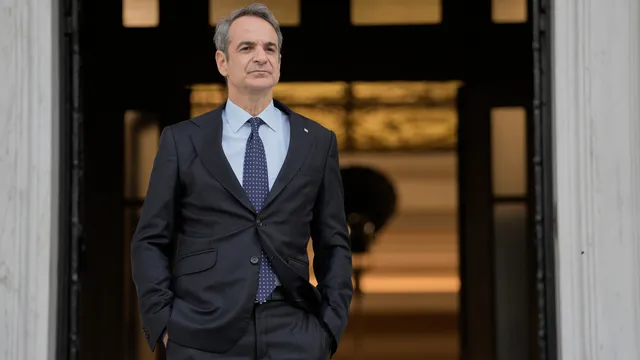 Мицотакис призова фермерите да отворят пътищата и обеща плащания до края на декември