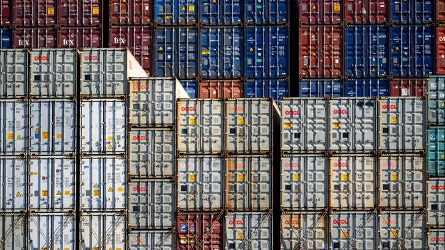 Тръмп предупреждава: Негативно решение на Върховния съд за митата би застрашило сигурността на САЩ