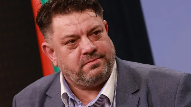 Зафиров: Надявам се да не влизаме в следващата година със стария бюджет