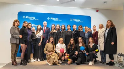 Благотворителен календар на Fibank в помощ на златните момичета