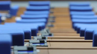 В НС: Дебатите по шестия вот на недоверие към кабинета "Желязков"
