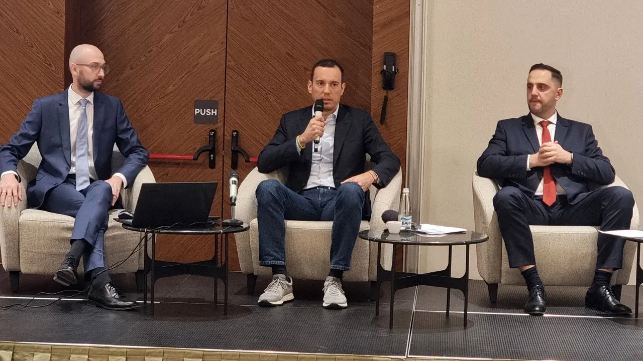 Васил Терзиев срещу кмета на "Люлин": Омръзна ми да мрънка